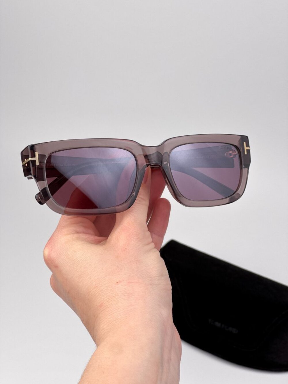 Tom Ford EZRA Men’s Sunglasses Brown Bordeaux Mirror Rectangle FT1075/S 45U